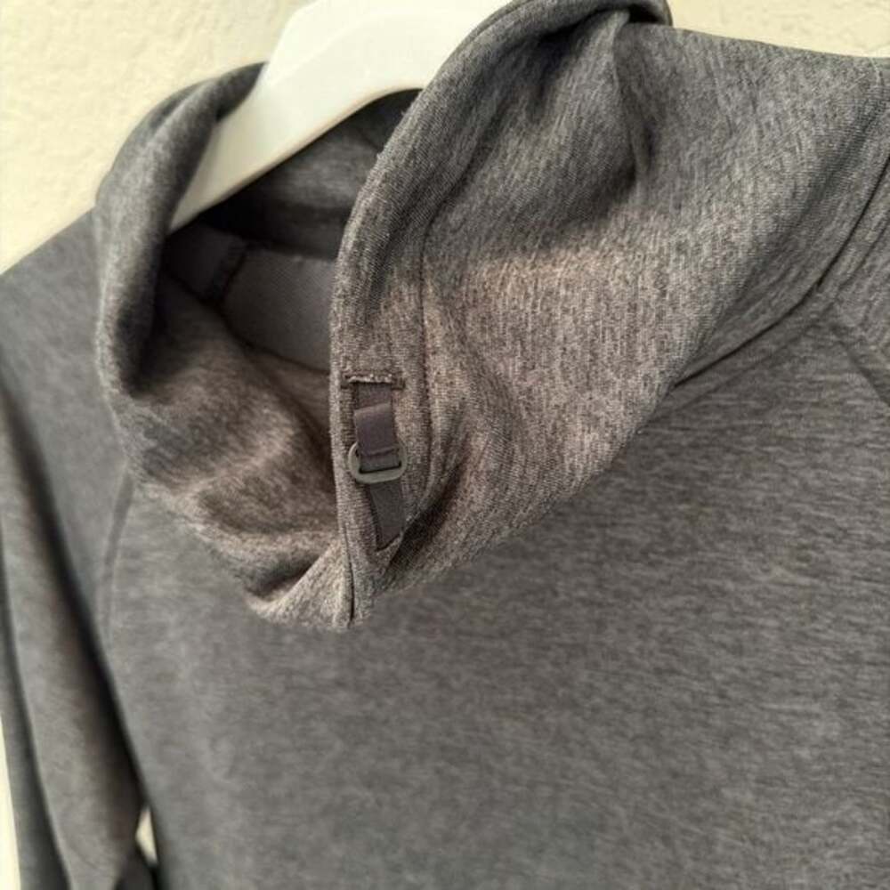 athletic Warm Turtle Cowl adjustable tightener Neck Under Armour Gray Size Large - Picture 4 of 7